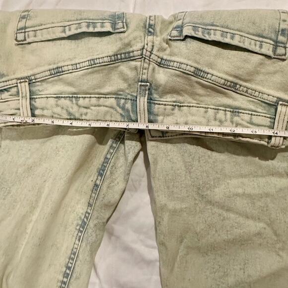 Wild Fable Highest Rise 90s Straight Buttenfly Light Blue Wash Size 6 - Picture 5 of 9